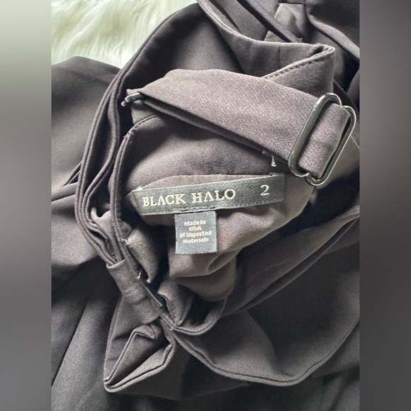 Black Halo Sybil Back Bow Cutout Sheath Dress black size 2 - Picture 4 of 6